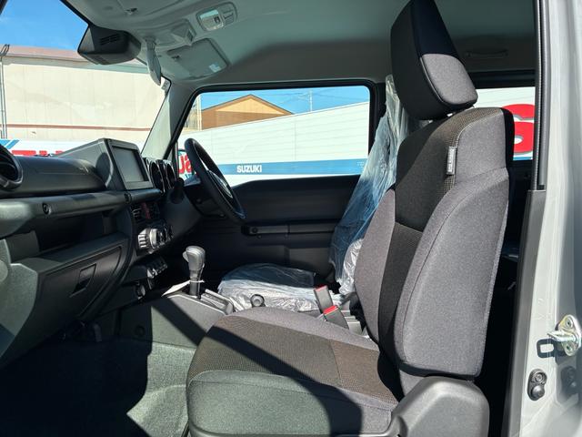 ジムニー XC 届出済未使用車 4WD オートクルーズコントロール シートヒーター LEDヘッドライト オートマチックハイビーム スマートキー 純正AW(32枚目)