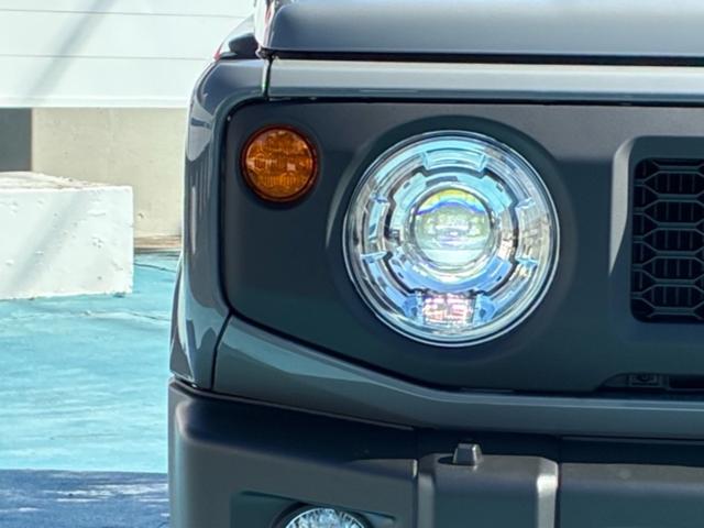 ジムニー XC 届出済未使用車 4WD オートクルーズコントロール シートヒーター LEDヘッドライト オートマチックハイビーム スマートキー 純正AW(47枚目)