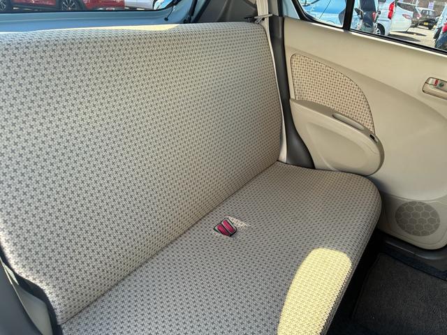 アルト G ワンオーナー 禁煙車 盗難防止システム 衝突安全ボディ 電動格納ミラー エアコン パワーステアリング パワーウィンドウ フロアマット CD 電源ソケット(5枚目)