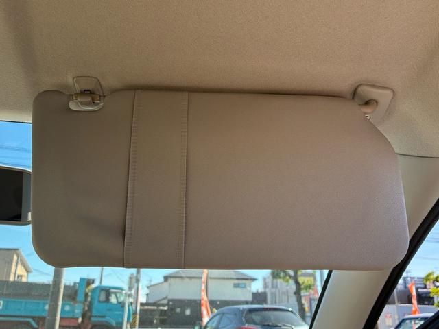 アルト G ワンオーナー 禁煙車 盗難防止システム 衝突安全ボディ 電動格納ミラー エアコン パワーステアリング パワーウィンドウ フロアマット CD 電源ソケット(50枚目)