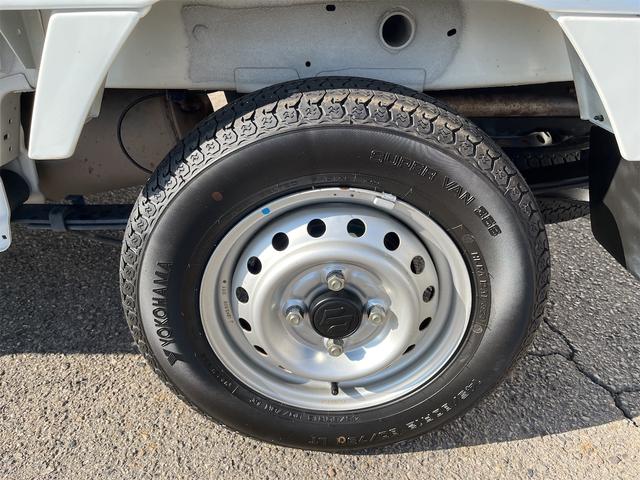 キャリイトラック KCエアコン・パワステ ワンオーナー 禁煙車 2WD 5MT エアコン パワーステアリング 運転席エアバッグ 助手席エアバッグ(17枚目)