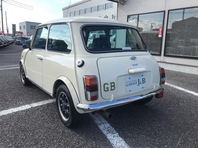 ＭＩＮＩ ポールスミス　４速ＡＴ　ミッションオーバーホール済　同色ＮＥＷペイント　ＮＥＷルーフライナー　前後Ｈｉ－Ｌｏキット　国内限定１５００台　　１年保証（9枚目）