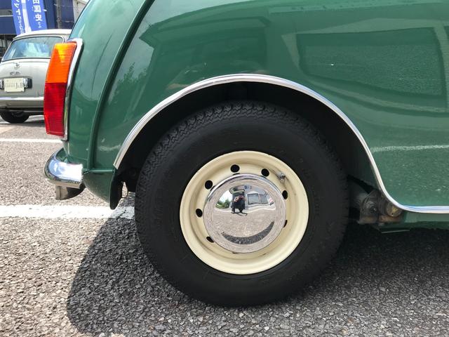 ＭＩＮＩ 　１．３ｉ　４速マニュアルシフト　同色ＮＥＷペイント　ＮＥＷルーフライナー　オーバーフェンダーレスＭｋ－ＩＩ仕様　センターメーター　１０インチホイール　前後Ｈｉ－Ｌｏキット　１年保証（34枚目）