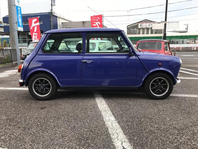 ＭＩＮＩ ポールスミス　４速マニュアルシフト　Ｈｉ－Ｌｏキット　国内１５００台限定車　専用内外装　１年保証（4枚目）