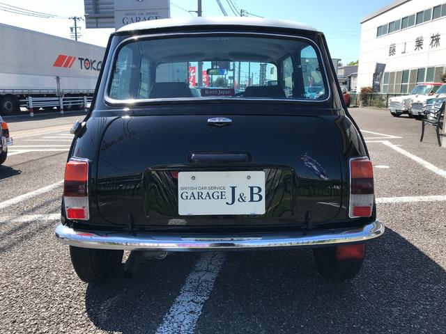 ＭＩＮＩ クーパー１．３　純正キャブ車　４速マニュアルシフト　同色オールペイント済　ワンオーナー　前後Ｈｉ－Ｌｏキット　１年保証（3枚目）