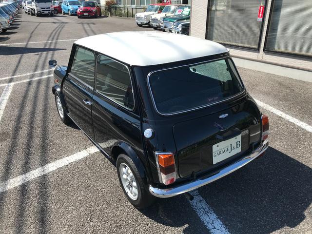 クーパー１．３　純正キャブ車　４速マニュアルシフト　同色オールペイント済　ワンオーナー　前後Ｈｉ－Ｌｏキット　１年保証(15枚目)