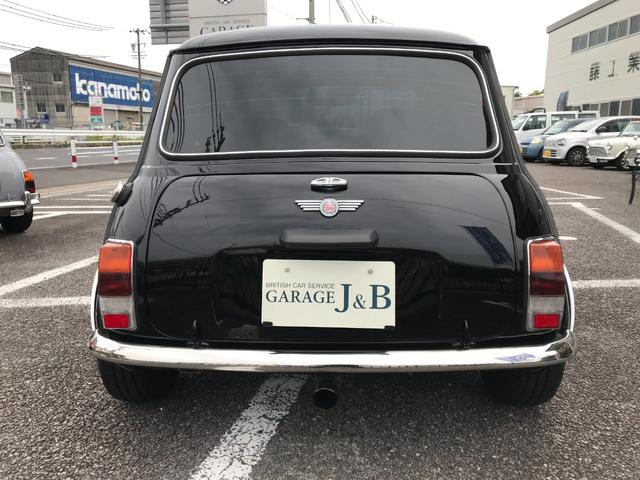 ＭＩＮＩ 　１．３ｉ　４速マニュアルシフト　センターメーター　吊り下げクーラー　スピードスター１０インチアルミ　前後Ｈｉ－Ｌｏキット　センターマフラー　修復歴無し　１年保証（3枚目）