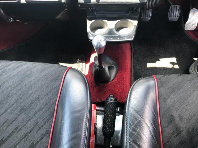 ＭＩＮＩ 　１．３ｉ　４速マニュアルシフト　センターメーター　吊り下げクーラー　スピードスター１０インチアルミ　前後Ｈｉ－Ｌｏキット　センターマフラー　修復歴無し　１年保証（37枚目）