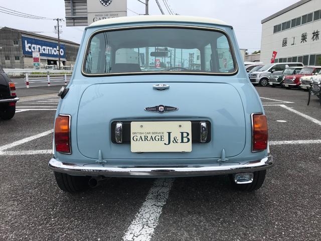 ＭＩＮＩ クーパー１．３　４速マニュアルシフト　純正ＳＵキャブ　色替Ｍｋ－ＩＩ仕様　センターメーター＆タコメーター　吊下げクーラー　ＣＲ１０インチアルミ　前後Ｈｉ－Ｌｏキット　ステンレスマフラー　１年保証（3枚目）