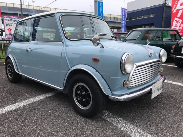ＭＩＮＩ クーパー１．３　４速マニュアルシフト　純正ＳＵキャブ　色替Ｍｋ－ＩＩ仕様　センターメーター＆タコメーター　吊下げクーラー　ＣＲ１０インチアルミ　前後Ｈｉ－Ｌｏキット　ステンレスマフラー　１年保証（6枚目）