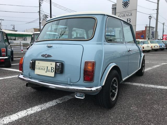 ＭＩＮＩ クーパー１．３　４速マニュアルシフト　純正ＳＵキャブ　色替Ｍｋ－ＩＩ仕様　センターメーター＆タコメーター　吊下げクーラー　ＣＲ１０インチアルミ　前後Ｈｉ－Ｌｏキット　ステンレスマフラー　１年保証（8枚目）