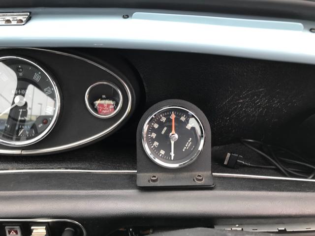 ＭＩＮＩ クーパー１．３　４速マニュアルシフト　純正ＳＵキャブ　色替Ｍｋ－ＩＩ仕様　センターメーター＆タコメーター　吊下げクーラー　ＣＲ１０インチアルミ　前後Ｈｉ－Ｌｏキット　ステンレスマフラー　１年保証（30枚目）