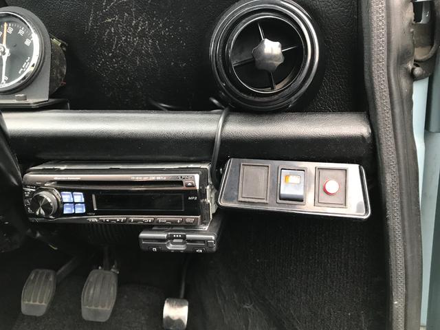 ＭＩＮＩ クーパー１．３　４速マニュアルシフト　純正ＳＵキャブ　色替Ｍｋ－ＩＩ仕様　センターメーター＆タコメーター　吊下げクーラー　ＣＲ１０インチアルミ　前後Ｈｉ－Ｌｏキット　ステンレスマフラー　１年保証（31枚目）