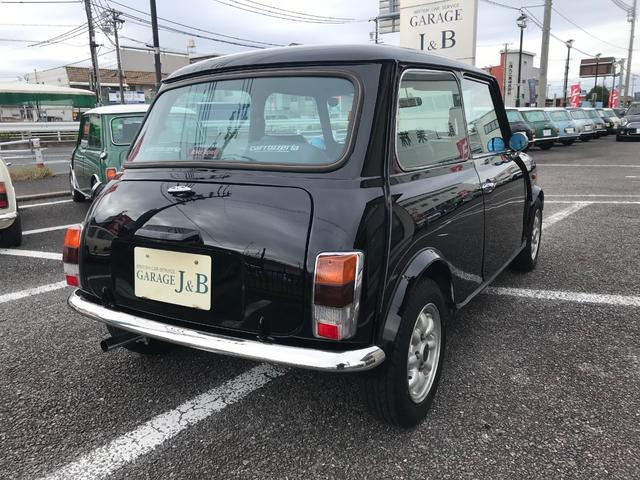 ＭＩＮＩ サーティー　４速マニュアルシフト　３０周年記念限定車　　前後Ｈｉ－Ｌｏキット　ＵＳＢ／ＣＤオーディオ　ＥＴＣ　純正１２インチアルミ　クーラー　クイックシフト　１年保証（8枚目）