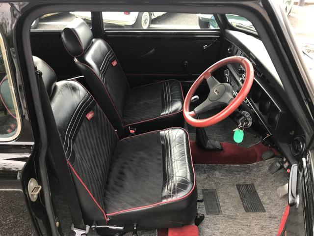 ＭＩＮＩ サーティー　４速マニュアルシフト　３０周年記念限定車　　前後Ｈｉ－Ｌｏキット　ＵＳＢ／ＣＤオーディオ　ＥＴＣ　純正１２インチアルミ　クーラー　クイックシフト　１年保証（22枚目）