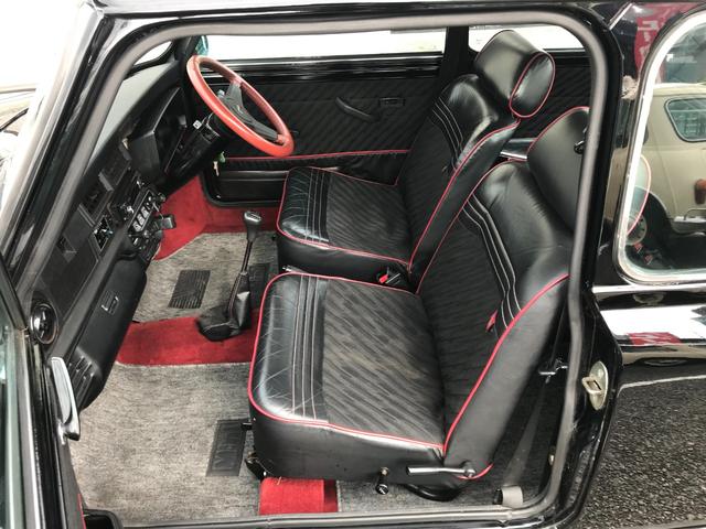 ＭＩＮＩ サーティー　４速マニュアルシフト　３０周年記念限定車　　前後Ｈｉ－Ｌｏキット　ＵＳＢ／ＣＤオーディオ　ＥＴＣ　純正１２インチアルミ　クーラー　クイックシフト　１年保証（25枚目）