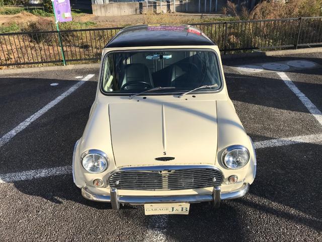 MINI メイフェア 4速マニュアルシフト 同色全塗装済みMk-I仕様 6Jオーバーフェンダー&Sスター10インチアルミ バルタンステンレスセンターマフラー 前後Hi-Loキット ナルディレザーステアリング 1年保証(10枚目)