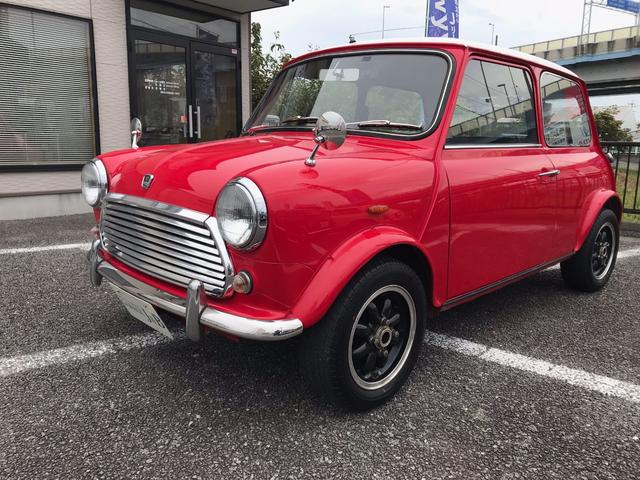 ＭＩＮＩ 　１．３ツインキャブ並行　４速マニュアルシフト　センターメーター　レザーシート　前後Ｈｉ－Ｌｏキット　ＣＲ１２インチアルミ　１年保証（7枚目）