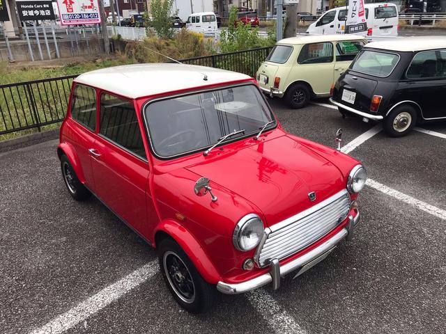 ＭＩＮＩ 　１．３ツインキャブ並行　４速マニュアルシフト　センターメーター　レザーシート　前後Ｈｉ－Ｌｏキット　ＣＲ１２インチアルミ　１年保証（12枚目）
