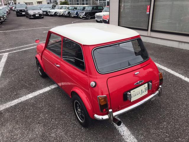 ＭＩＮＩ 　１．３ツインキャブ並行　４速マニュアルシフト　センターメーター　レザーシート　前後Ｈｉ－Ｌｏキット　ＣＲ１２インチアルミ　１年保証（15枚目）