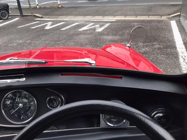 ＭＩＮＩ 　１．３ツインキャブ並行　４速マニュアルシフト　センターメーター　レザーシート　前後Ｈｉ－Ｌｏキット　ＣＲ１２インチアルミ　１年保証（41枚目）