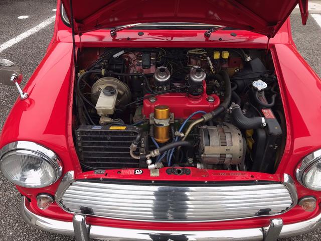 ＭＩＮＩ 　１．３ツインキャブ並行　４速マニュアルシフト　センターメーター　レザーシート　前後Ｈｉ－Ｌｏキット　ＣＲ１２インチアルミ　１年保証（43枚目）