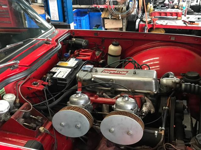 ＴＲ－４ ベースグレード　ＩＲＳサリートップ　右ハンドル　５速マニュアルシフト（4枚目）