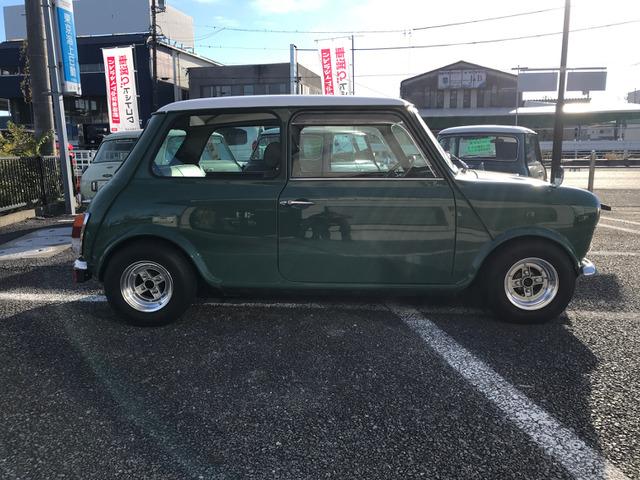 MINI クーパー 4速マニュアルシフト センターメーター&ウッドパネル モトリタウッドステアリング スピードスター10インチアルミ 1年保証(4枚目)