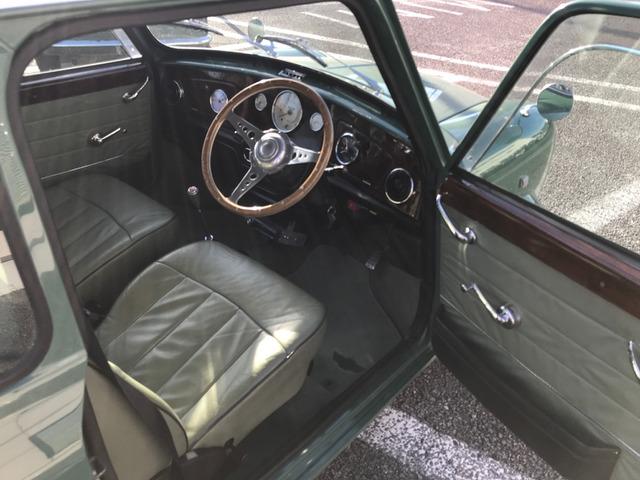 MINI クーパー 4速マニュアルシフト センターメーター&ウッドパネル モトリタウッドステアリング スピードスター10インチアルミ 1年保証(22枚目)