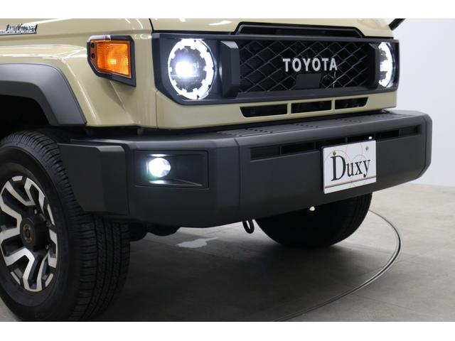 ランドクルーザー７０ ＡＸ　丸目ＬＥＤヘッドライト　電動デフロック　バックモニター内蔵自動防眩ミラー　純正１６インチアルミホイール　デュアルモードオートマチックロッキングハブ　アルミ製サイドステップ　トヨタセーフティセンス搭載（38枚目）