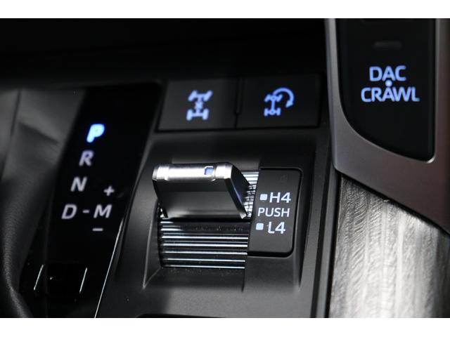 ランドクルーザー ＧＲスポーツ　ＪＢＬサウンド　ＣＯＯＬＢＯＸ　空気圧警報システム　電動デフロック　１２．３インチＴ－ＣｏｎｎｅｃｔＳＤナビ　ムーンルーフ　ルーフレール　パノラミックビューモニター　ブラインドスポットモニター（60枚目）