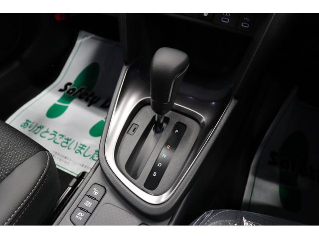 ヤリスクロス ハイブリッドＺ　ウルバーノ　特別仕様車　トヨタチームメイト　ＡＣ１００Ｖ／１５００Ｗコンセント　ハンズフリーパワーバックドア　パノラミックビューモニター　ブラインドスポットモニター　シートヒーター　ＨＤＭＩ　ＥＴＣ２．０（54枚目）
