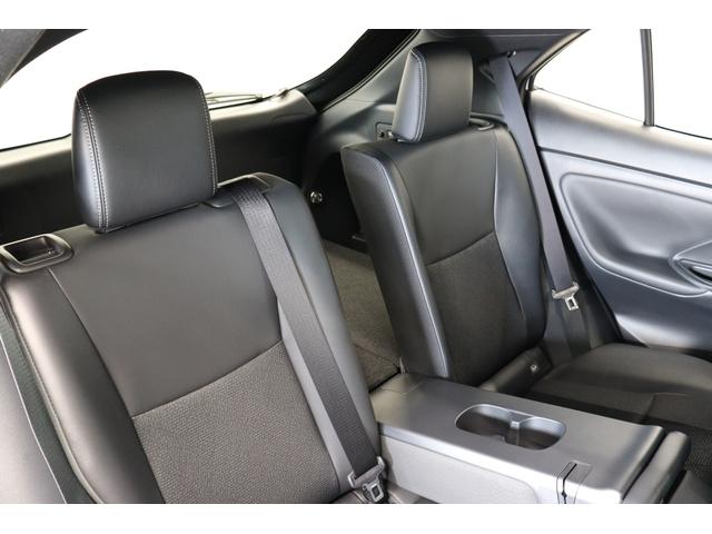 ヤリスクロス ハイブリッドＺ　ウルバーノ　特別仕様車　トヨタチームメイト　ＡＣ１００Ｖ／１５００Ｗコンセント　ハンズフリーパワーバックドア　パノラミックビューモニター　ブラインドスポットモニター　シートヒーター　ＨＤＭＩ　ＥＴＣ２．０（69枚目）
