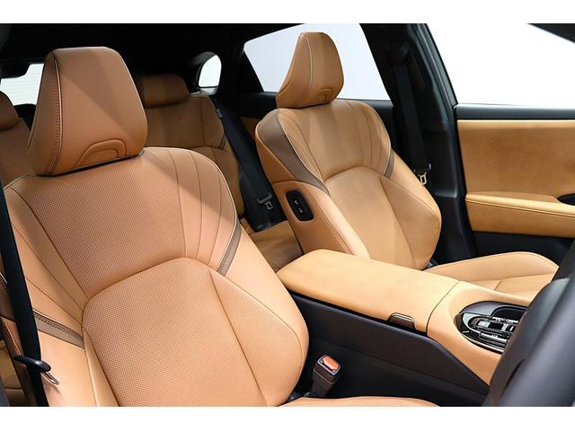TOYOTA CROWN SPORT Z