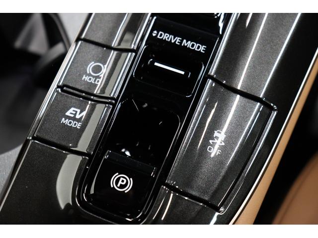 TOYOTA CROWN SPORT Z