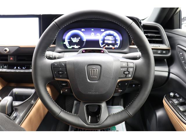 TOYOTA CROWN SPORT Z