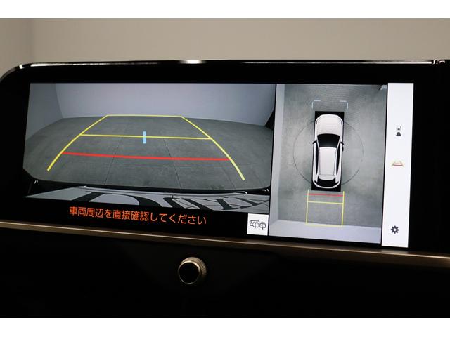 クラウンスポーツ Ｚ　パノラマルーフ　ハンズフリー電動リアドア　ドライブレコーダー機能付きデジタルミラー　置くだけ充電　ＨＵＤ　１２．３インチディスプレイオーディオ　パノラミックビューモニター　ブラインドスポットモニター（8枚目）