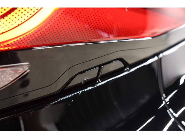 ヴェルファイアハイブリッド Ｚ　プレミア　左右独立ムーンルーフ　モデリスタエアロ　ユニバーサルステップ　１３．２インチ後席モニター　ＰＶＭ　ＢＳＭ　トヨタチームメイト　デジタルインナーミラー　タッチトレーサー　ヘッドアップディスプレイ（33枚目）