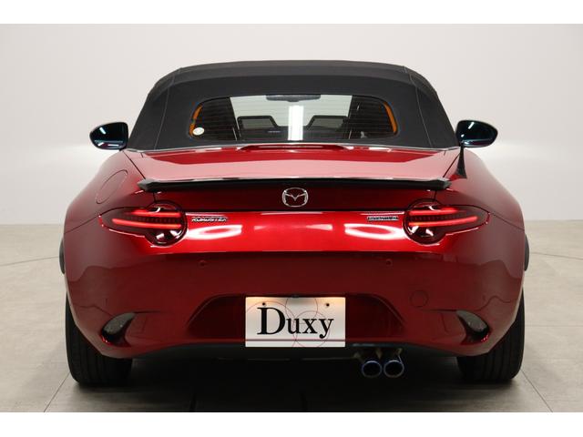 ロードスター  純正ナビ バックカメラ シートヒーター CD/DVDデッキ LEDヘッドランプ バレンティテールランプ 2本出しマフラー リヤスポイラー LEDアクセサリーランプ ソウルレッドクリスタルシャイン(8枚目)