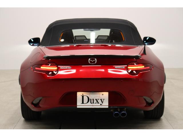 ロードスター  純正ナビ バックカメラ シートヒーター CD/DVDデッキ LEDヘッドランプ バレンティテールランプ 2本出しマフラー リヤスポイラー LEDアクセサリーランプ ソウルレッドクリスタルシャイン(9枚目)