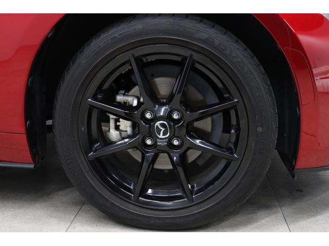 ロードスター  純正ナビ バックカメラ シートヒーター CD/DVDデッキ LEDヘッドランプ バレンティテールランプ 2本出しマフラー リヤスポイラー LEDアクセサリーランプ ソウルレッドクリスタルシャイン(17枚目)