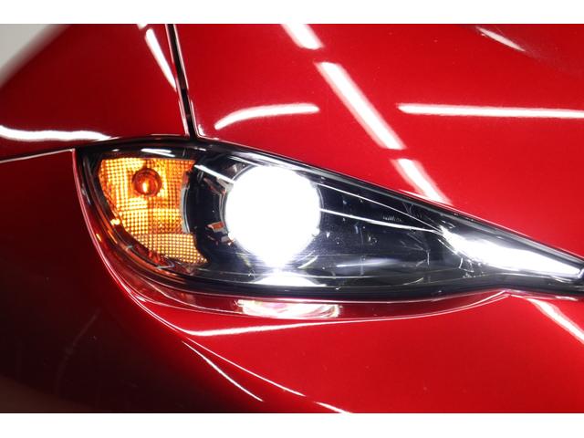 ロードスター  純正ナビ バックカメラ シートヒーター CD/DVDデッキ LEDヘッドランプ バレンティテールランプ 2本出しマフラー リヤスポイラー LEDアクセサリーランプ ソウルレッドクリスタルシャイン(22枚目)