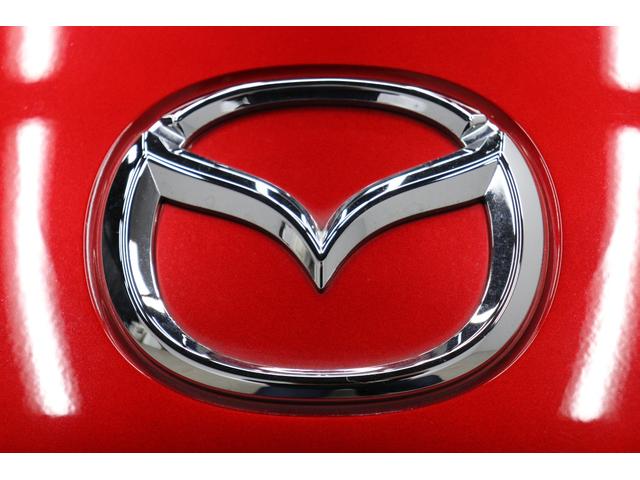 ロードスター  純正ナビ バックカメラ シートヒーター CD/DVDデッキ LEDヘッドランプ バレンティテールランプ 2本出しマフラー リヤスポイラー LEDアクセサリーランプ ソウルレッドクリスタルシャイン(26枚目)