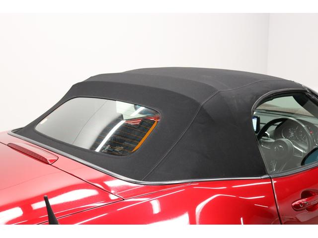 ロードスター  純正ナビ バックカメラ シートヒーター CD/DVDデッキ LEDヘッドランプ バレンティテールランプ 2本出しマフラー リヤスポイラー LEDアクセサリーランプ ソウルレッドクリスタルシャイン(33枚目)