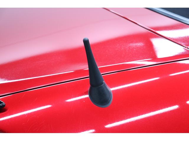 ロードスター  純正ナビ バックカメラ シートヒーター CD/DVDデッキ LEDヘッドランプ バレンティテールランプ 2本出しマフラー リヤスポイラー LEDアクセサリーランプ ソウルレッドクリスタルシャイン(35枚目)
