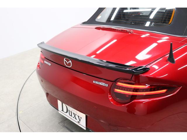 ロードスター  純正ナビ バックカメラ シートヒーター CD/DVDデッキ LEDヘッドランプ バレンティテールランプ 2本出しマフラー リヤスポイラー LEDアクセサリーランプ ソウルレッドクリスタルシャイン(36枚目)