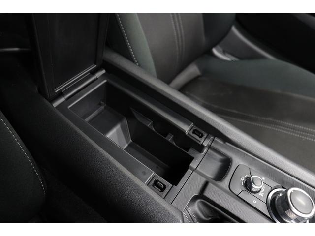 ロードスター  純正ナビ バックカメラ シートヒーター CD/DVDデッキ LEDヘッドランプ バレンティテールランプ 2本出しマフラー リヤスポイラー LEDアクセサリーランプ ソウルレッドクリスタルシャイン(59枚目)