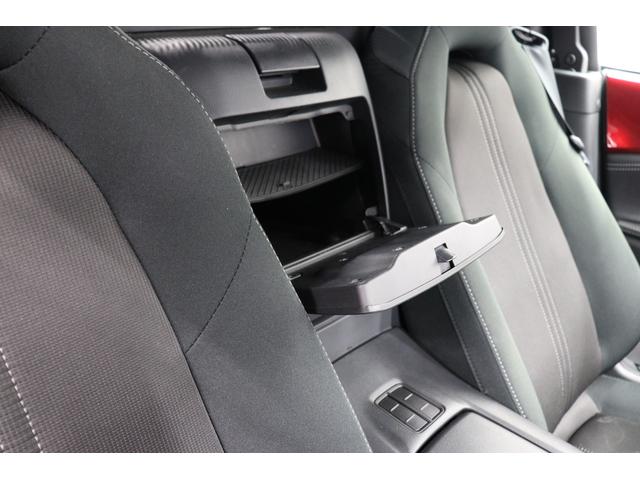 ロードスター  純正ナビ バックカメラ シートヒーター CD/DVDデッキ LEDヘッドランプ バレンティテールランプ 2本出しマフラー リヤスポイラー LEDアクセサリーランプ ソウルレッドクリスタルシャイン(61枚目)