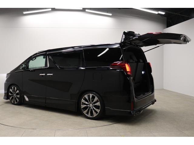 アルファード 2.5S タイプゴールドIII TRDエアロ LEONIS20インチアルミ ツインムーンルーフ JBLプレミアムサウンド T-ConnectSDナビ&13.3インチリヤエンターテイメントシステム PVM BSM デジタルミラー(20枚目)