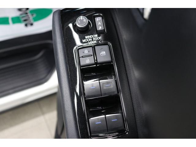 TOYOTA ALPHARD 2.5S TYPE GOLD III